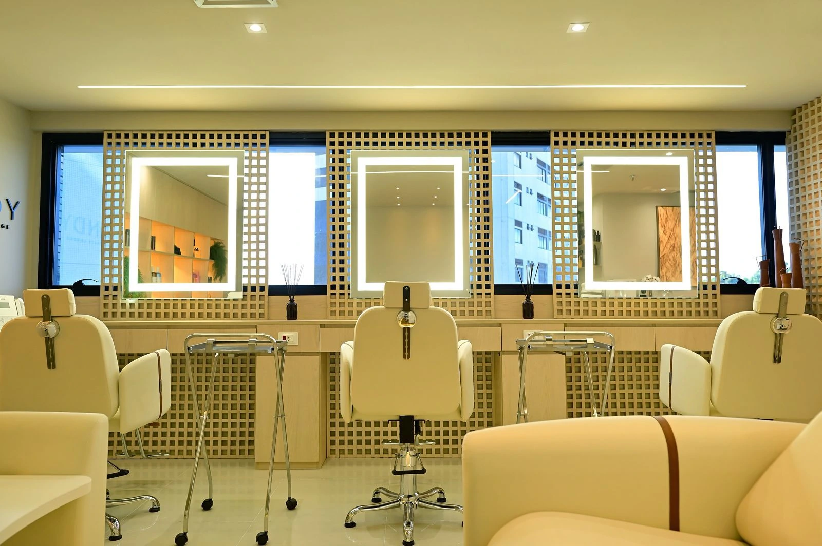 Andy Beauty Lounge